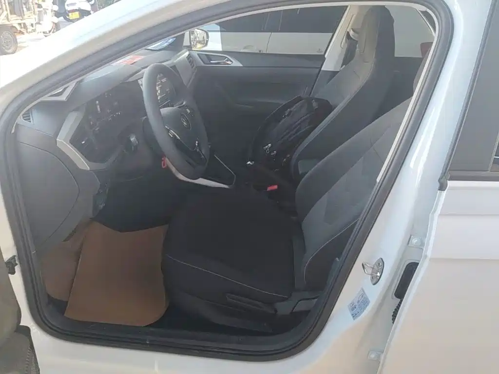 Volkswagen Polo — миниатюра 15