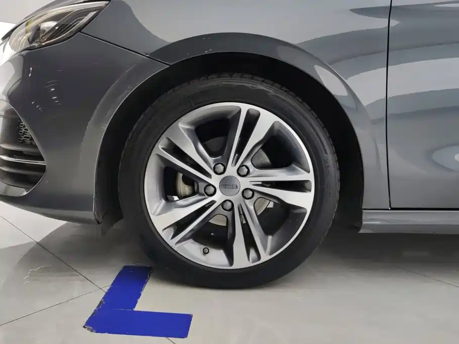 Geely Binrui — миниатюра 6