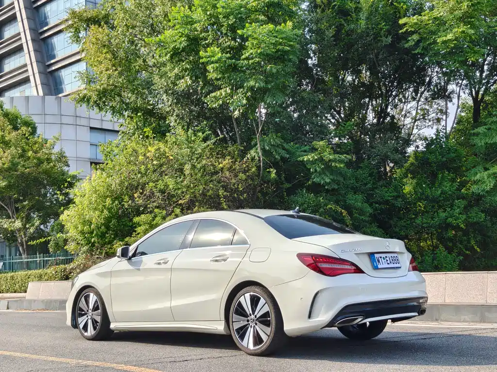 Mercedes-Benz CLA (Import) — миниатюра 7