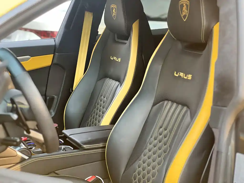 Lamborghini Urus — миниатюра 18