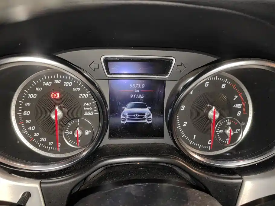 Mercedes-Benz GLE Coupe — миниатюра 14