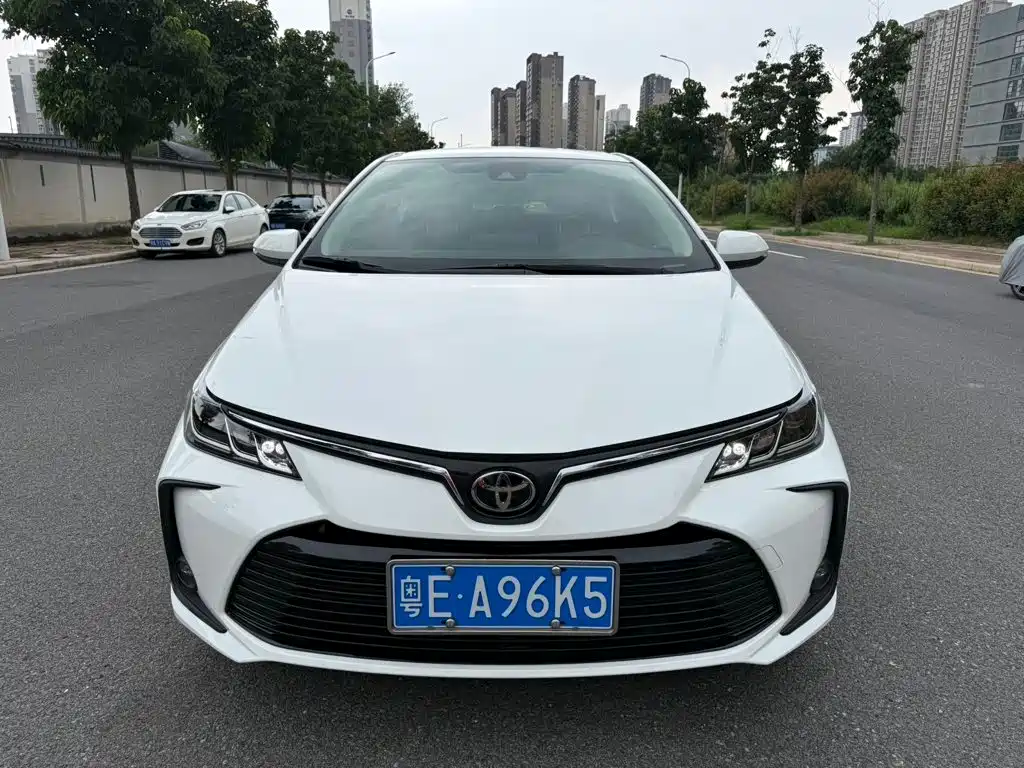 Toyota Corolla — миниатюра 2