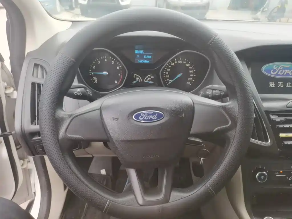 Ford Focus — миниатюра 11