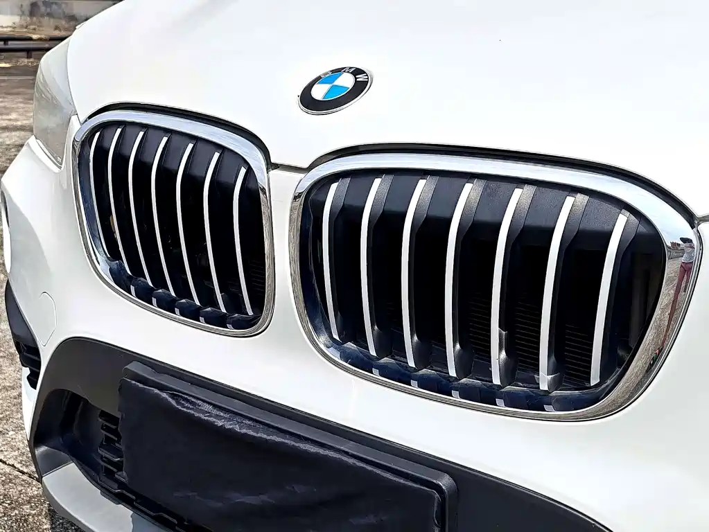 BMW X1 — миниатюра 4
