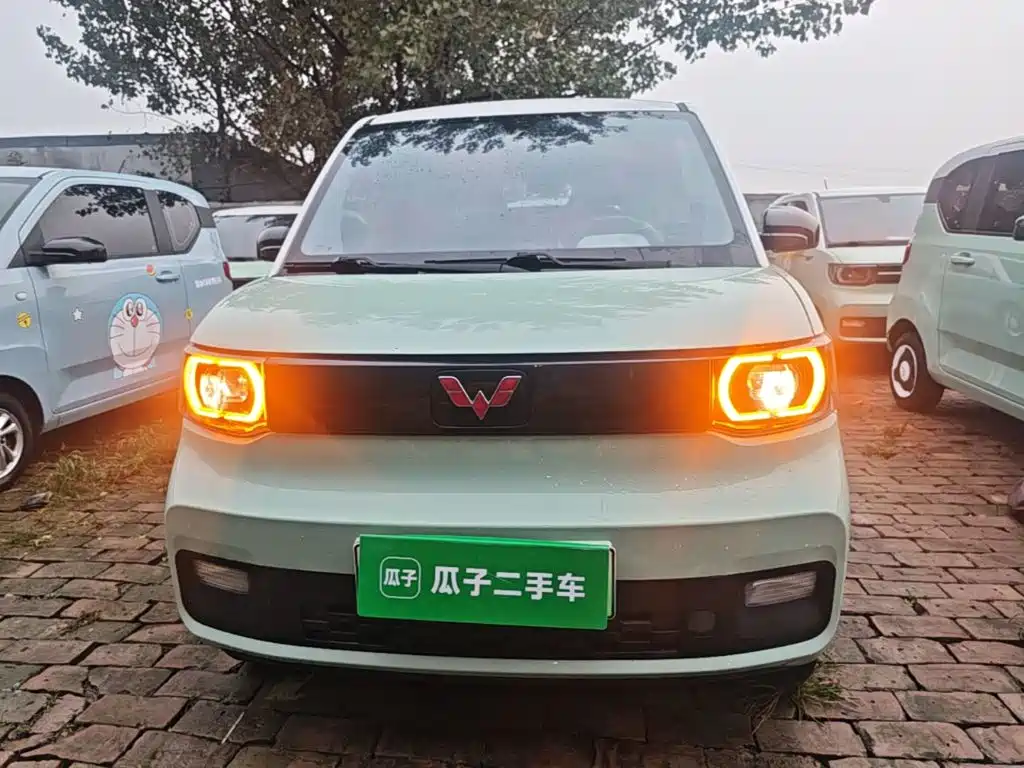 Wuling MINIEV — миниатюра 3