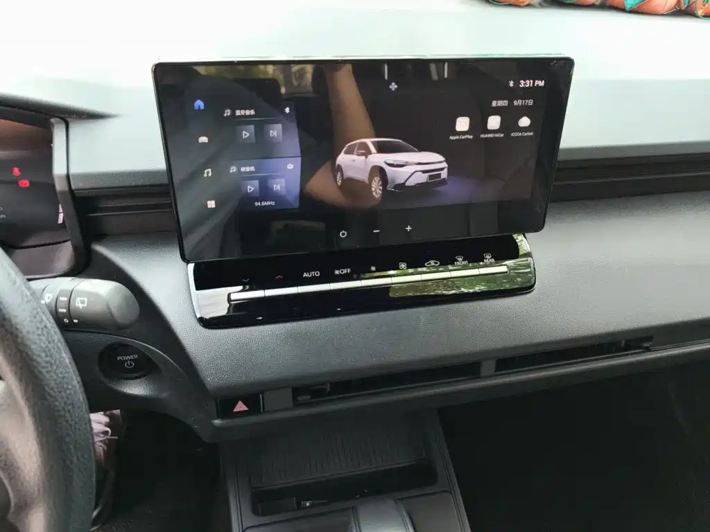 Toyota Frontlander — миниатюра 6