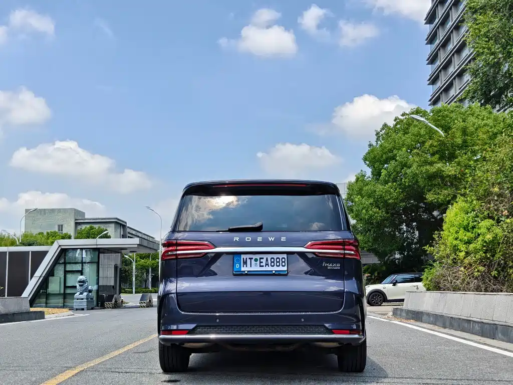 Roewe iMAX8 — миниатюра 8