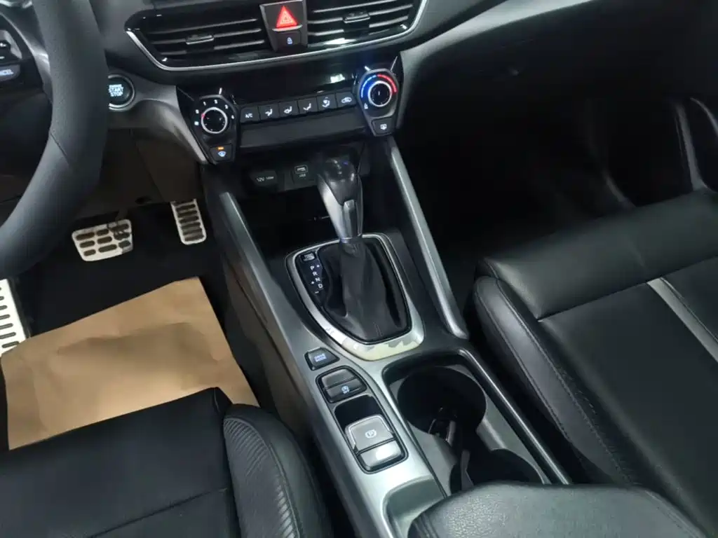 Hyundai Fista — миниатюра 14