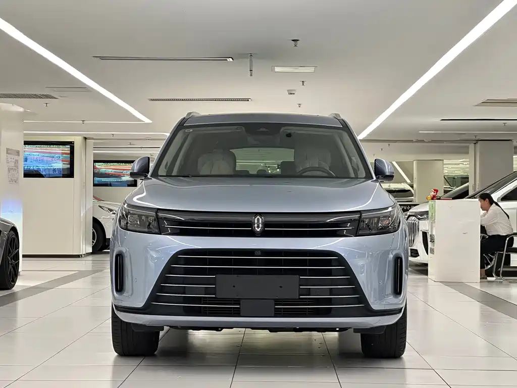 AITO AITO M7 — миниатюра 2