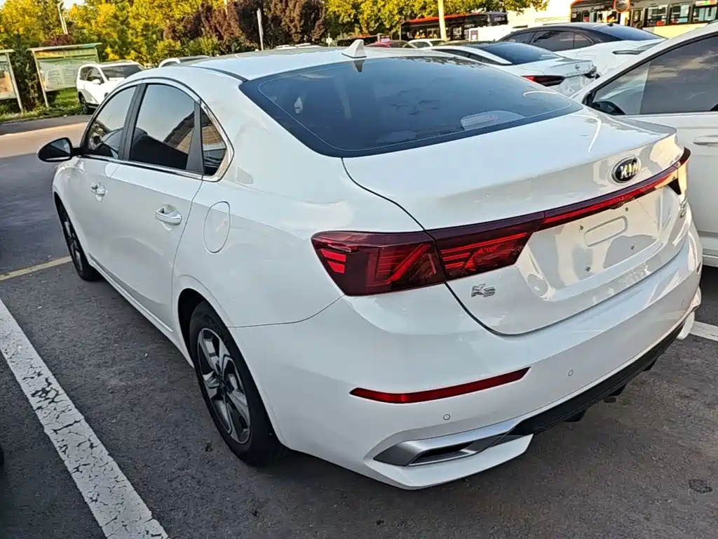 Kia K3 — миниатюра 5