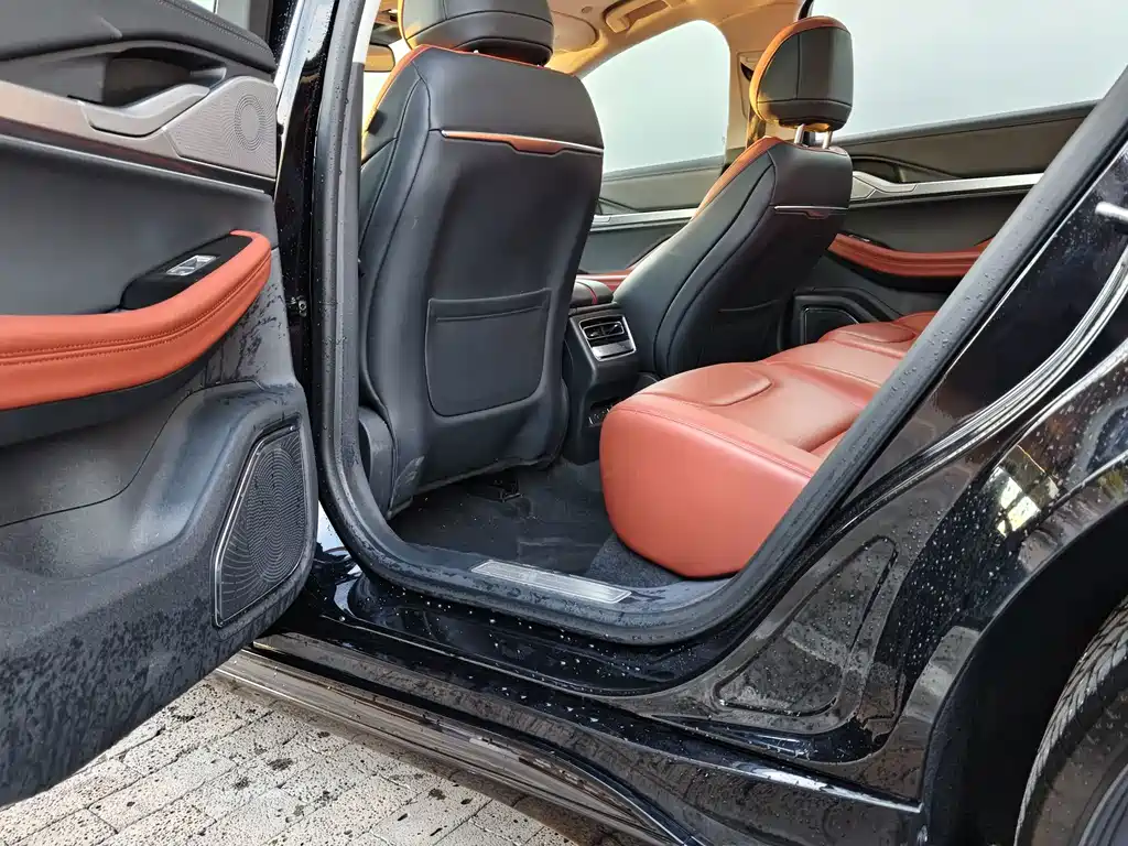 Lincoln Z — миниатюра 10