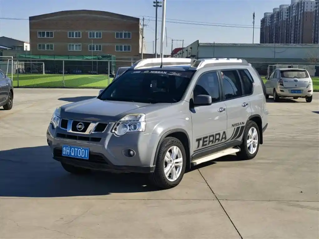 Nissan X-Trail 2012 2.5L CVT Luxury Edition 4WD
