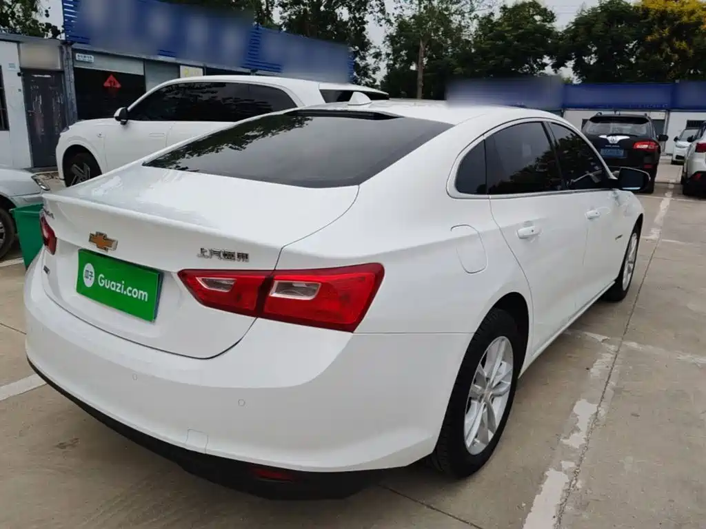 Chevrolet Malibu XL — миниатюра 7