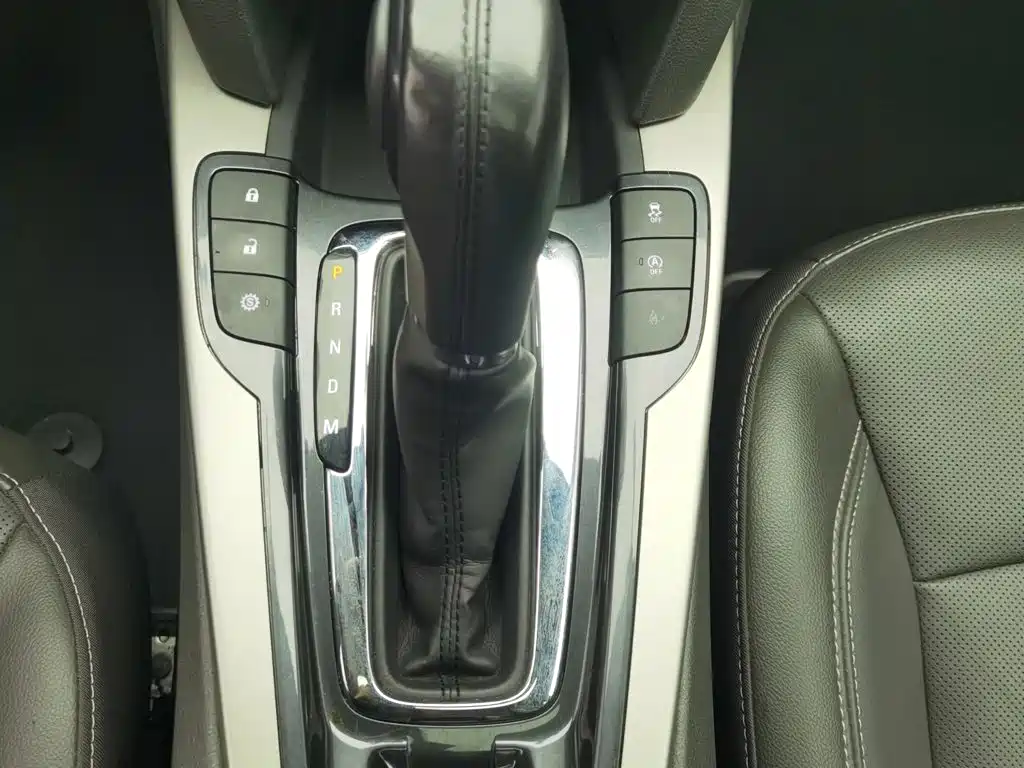 Chevrolet Malibu — миниатюра 13