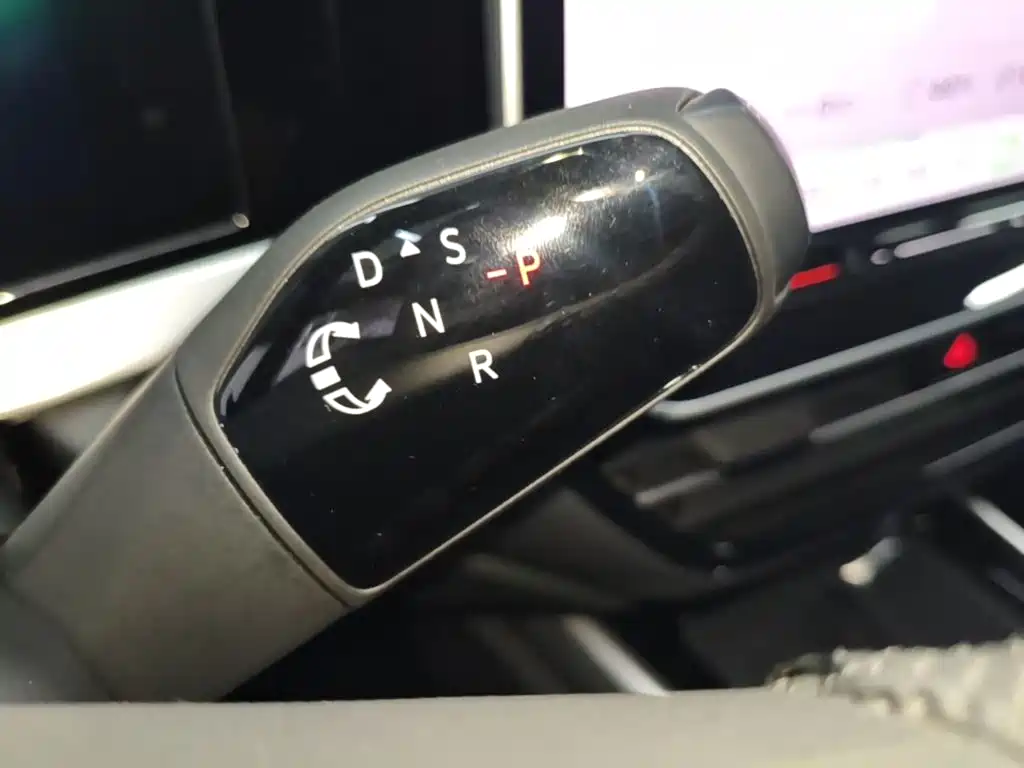 Volkswagen Passat — миниатюра 14