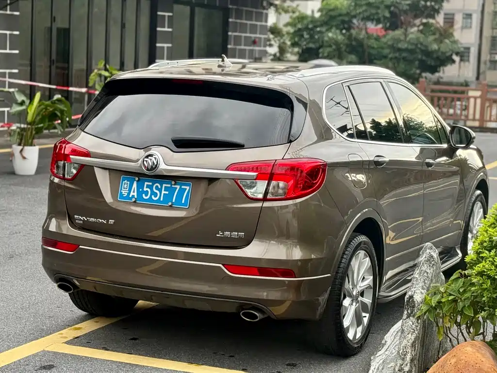 Buick Envision Plus — миниатюра 7
