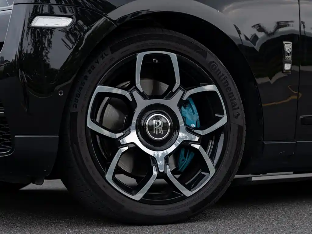 ROLLS-ROYCE CULLINAN