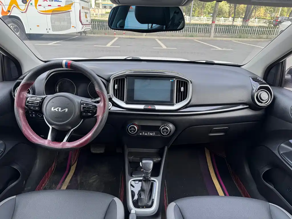 Kia KX1 — миниатюра 6