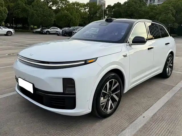 2023 Li Xiang L7