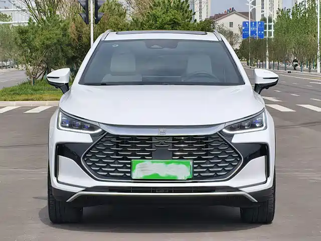 2024 BYD Tang