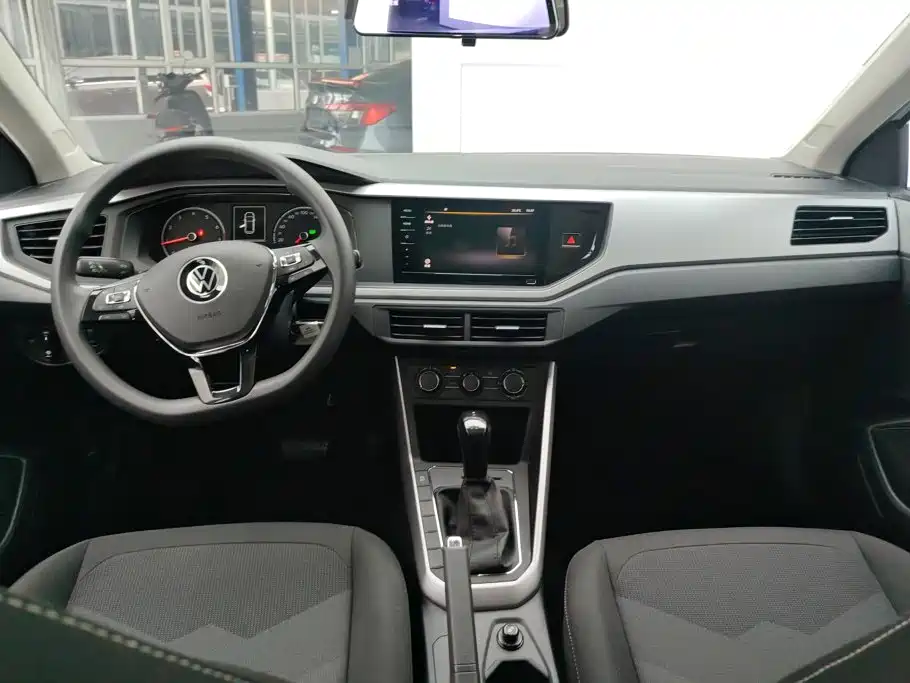 Volkswagen Polo — миниатюра 12