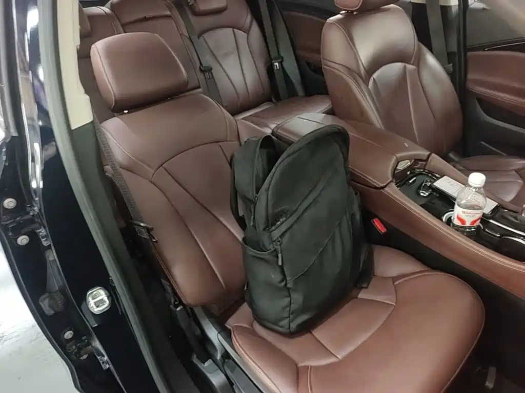 Buick Envision Plus — миниатюра 25