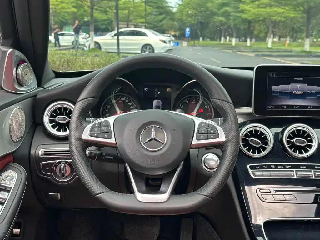 Mercedes-Benz C-Class — миниатюра 7