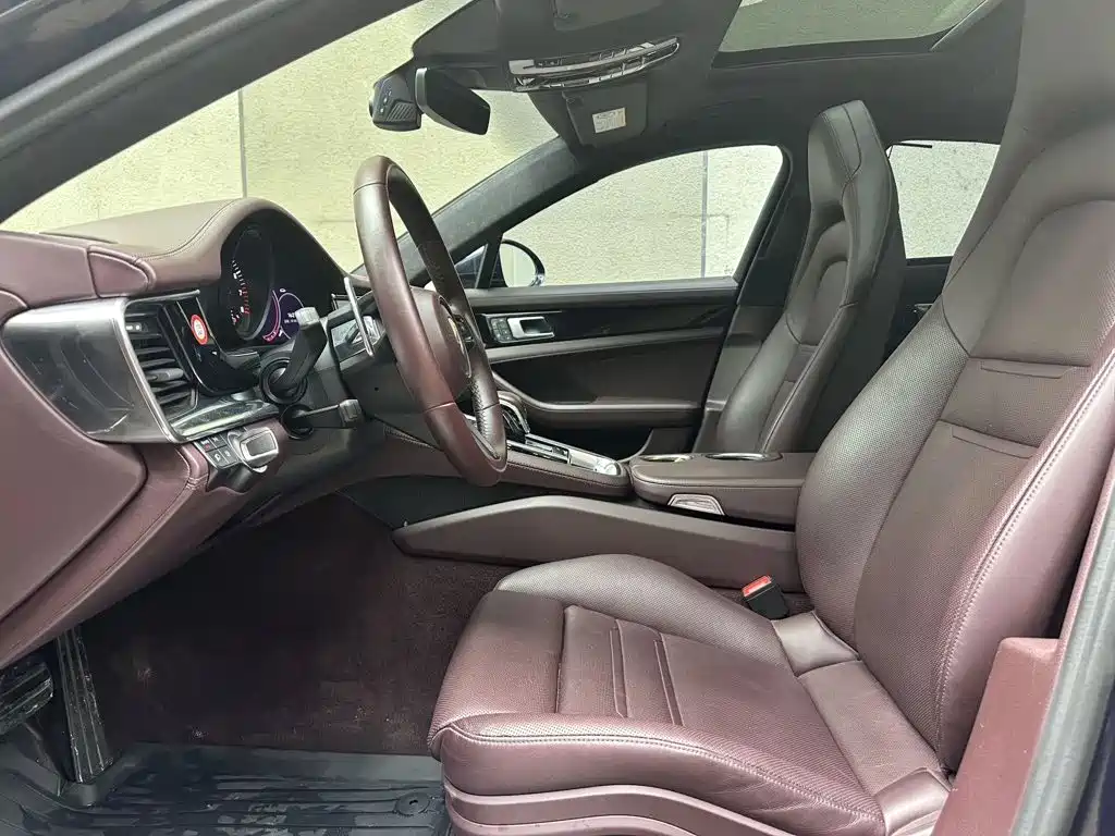 Porsche Panamera — миниатюра 8