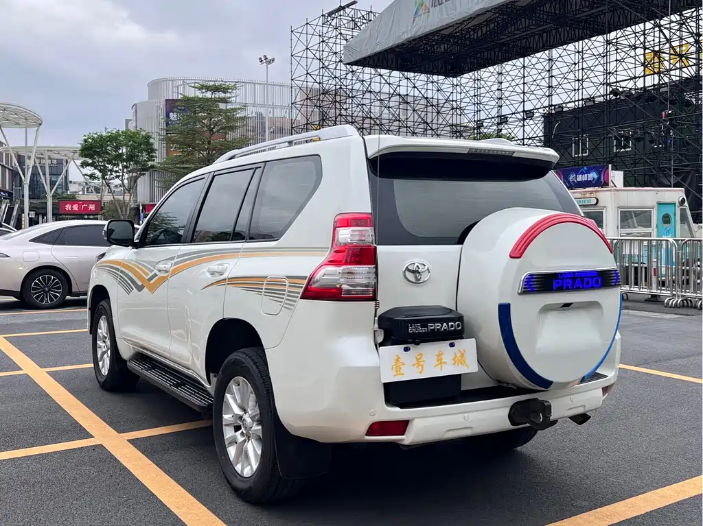 Toyota Land Cruiser Prado 2016 4.0L