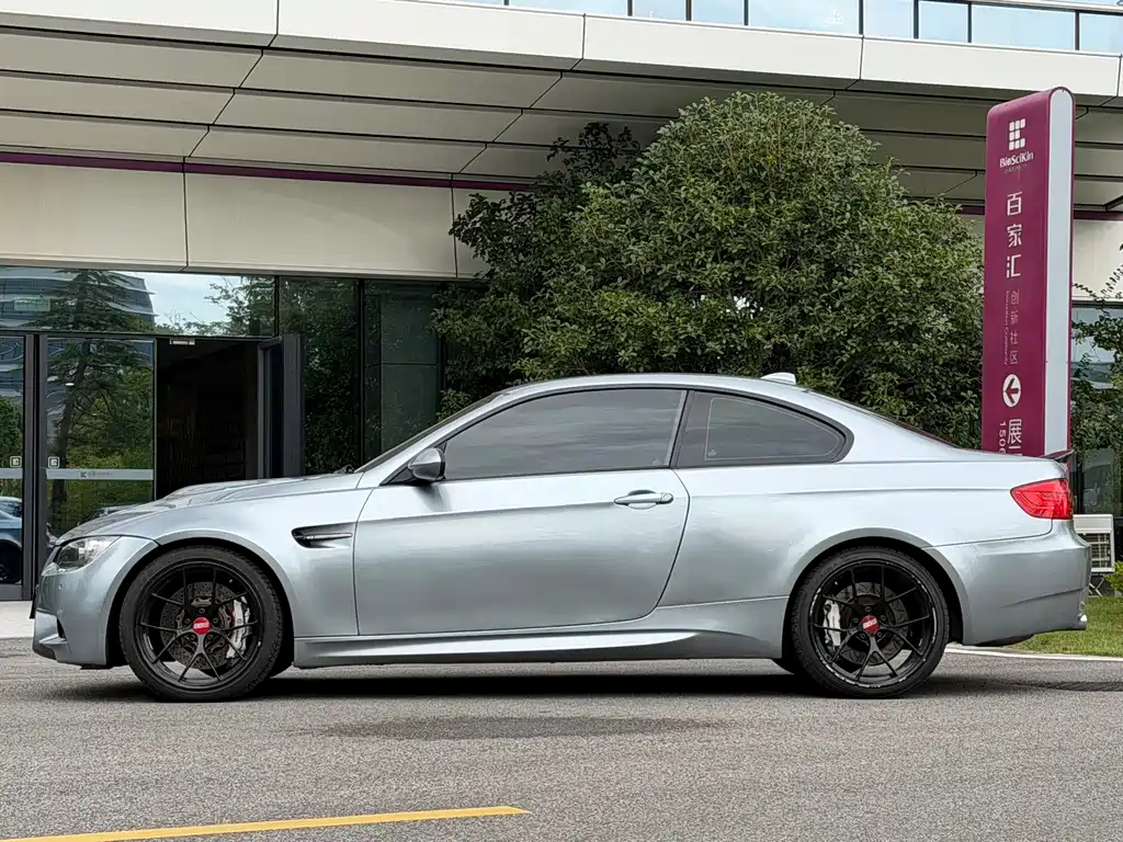 BMW M3 — миниатюра 5
