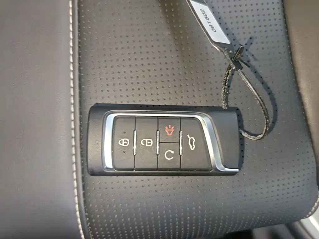 GAC Motor Trumpchi M6 — миниатюра 9