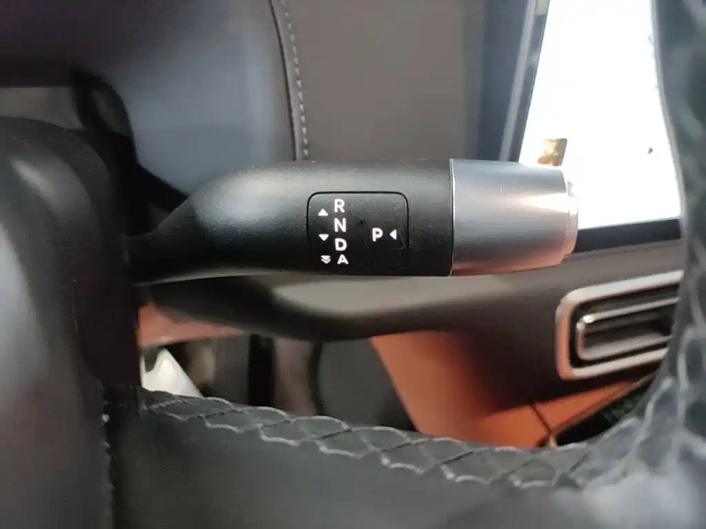 Li Auto Li L9 — миниатюра 14