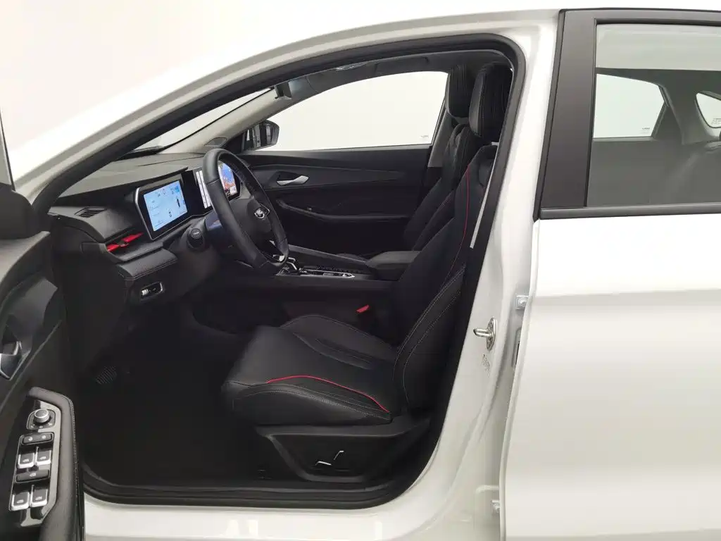 Geely Binrui — миниатюра 10