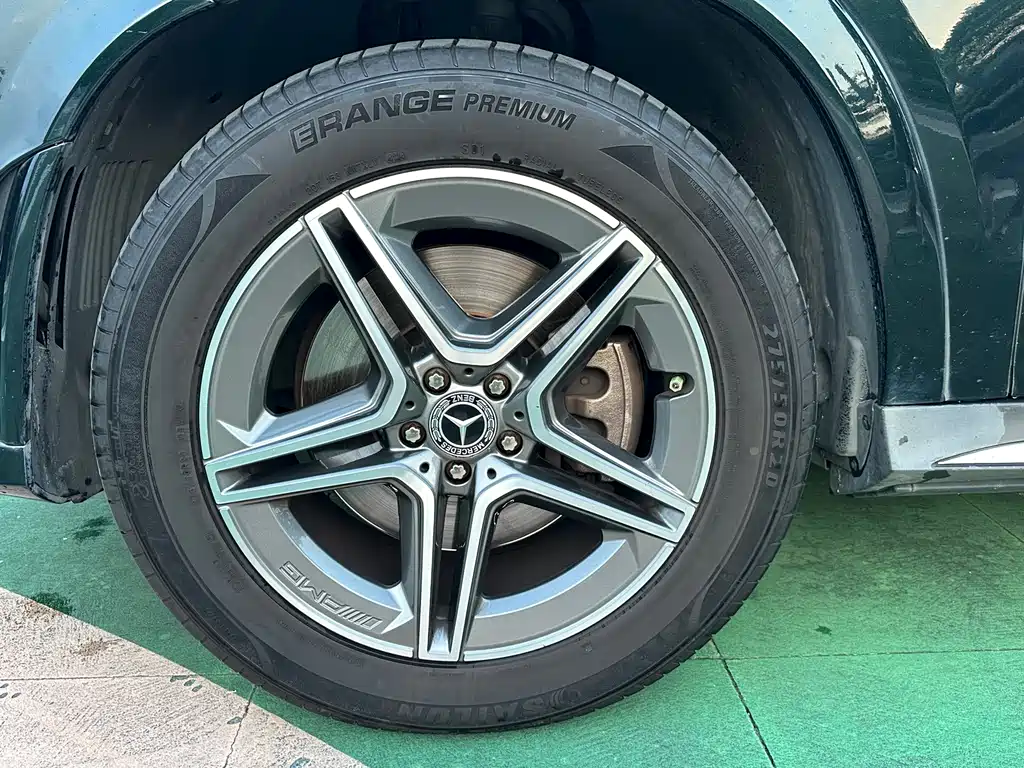 Mercedes-Benz GLE (Import) — миниатюра 18