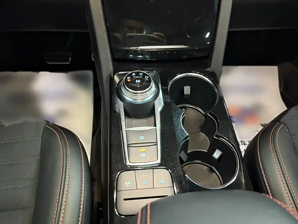 Ford Escape — миниатюра 12
