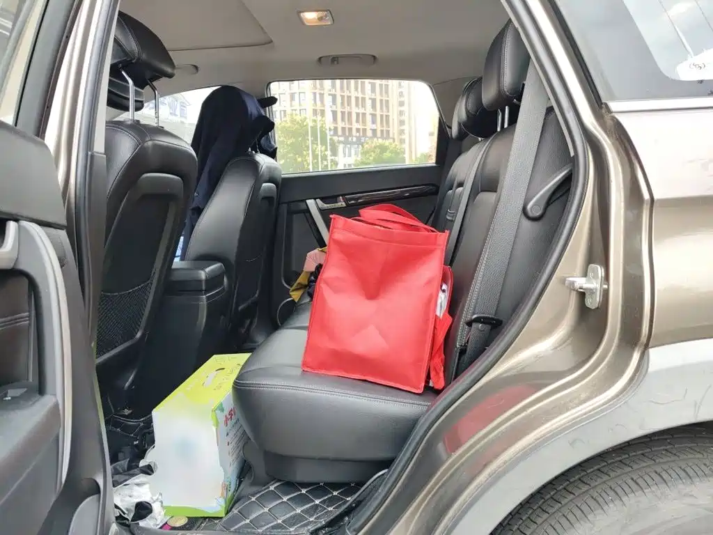 Chevrolet Captiva — миниатюра 13