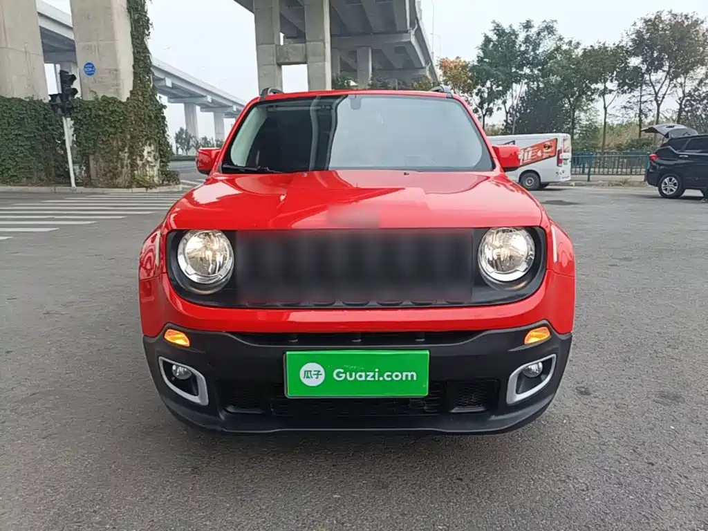 Jeep Renegade — миниатюра 3