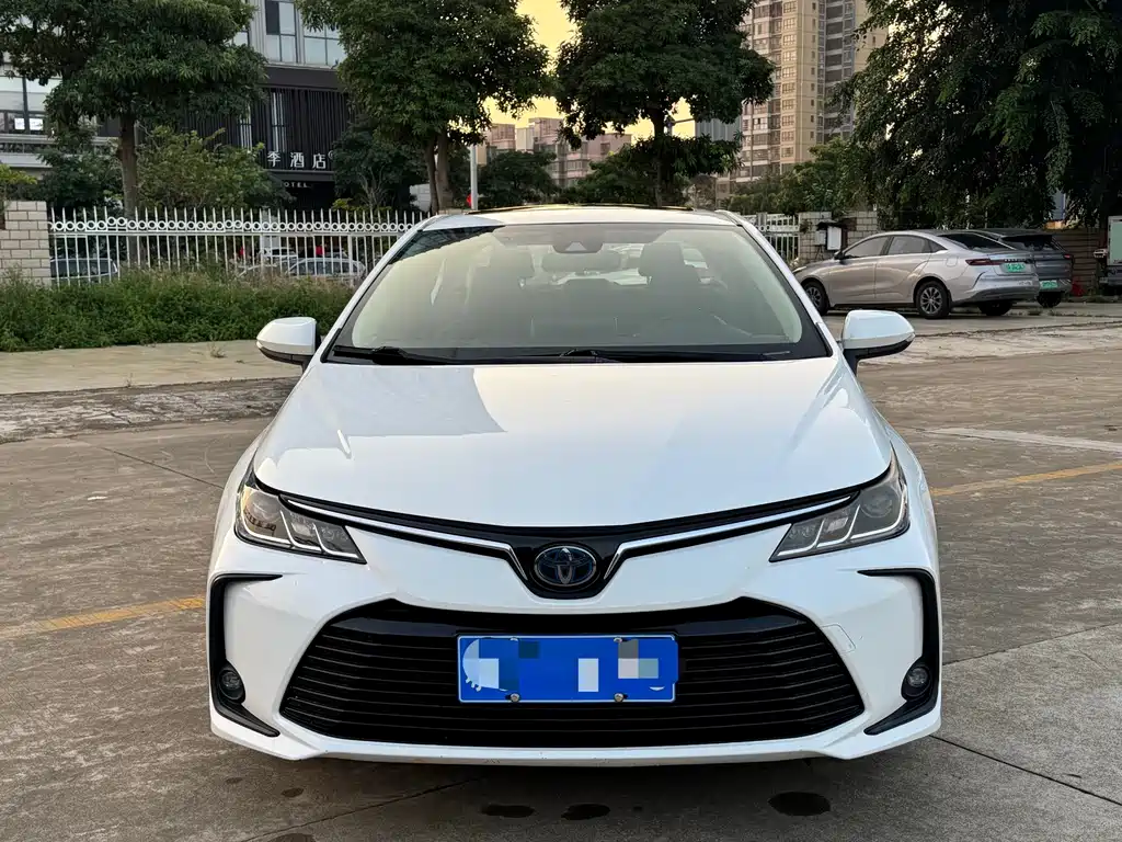 Toyota Corolla — миниатюра 2