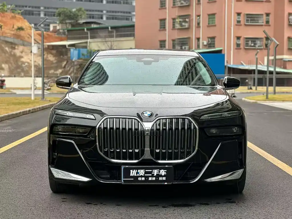 BMW 7 Series 7 2023 740Li Lead Luxury