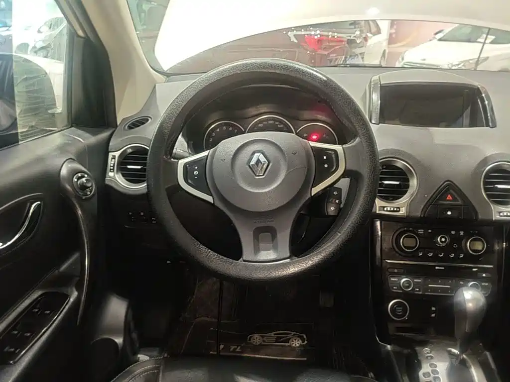Renault Koleos (Import) — миниатюра 11