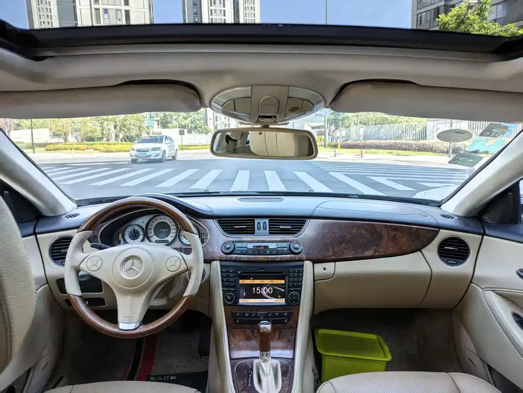 Mercedes-Benz CLS — миниатюра 8