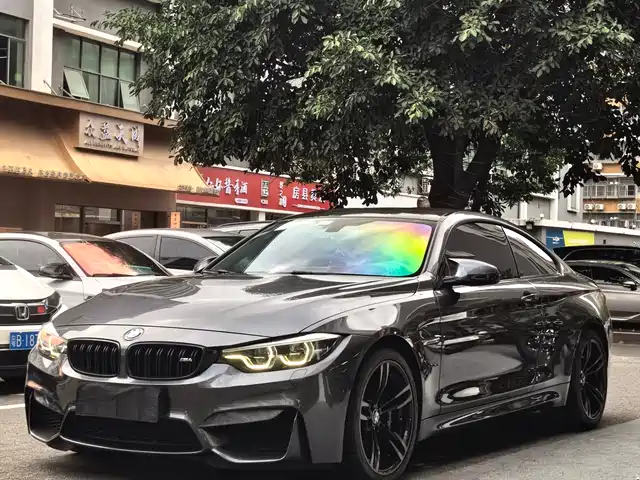 BMW M4