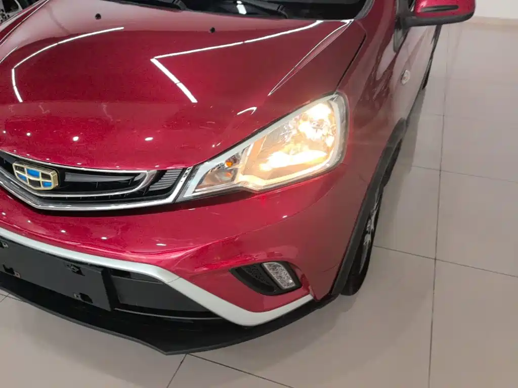 Geely Vision X1 — миниатюра 24
