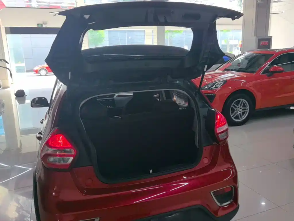 Geely Vision X1 — миниатюра 19