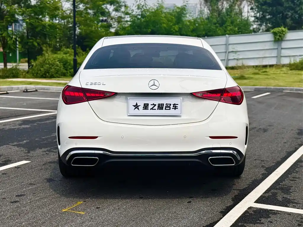 Mercedes-Benz C-Class — миниатюра 7