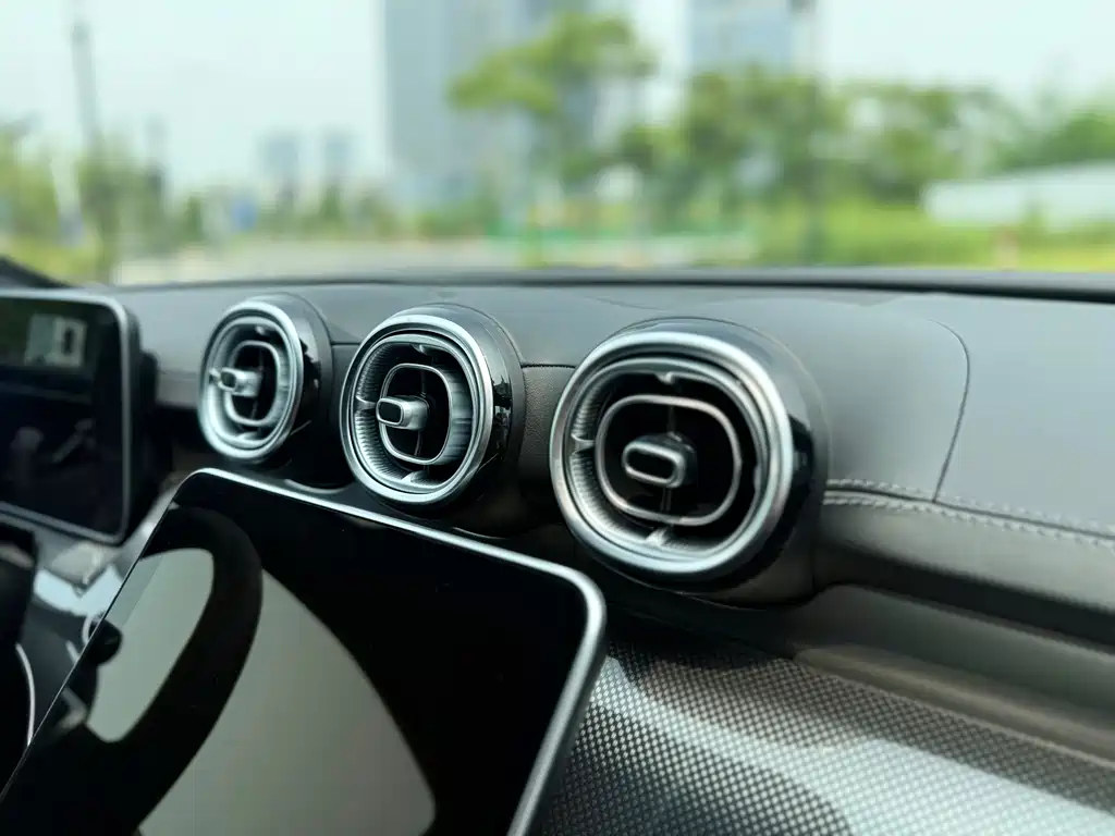 Mercedes-Benz C-Class — миниатюра 20