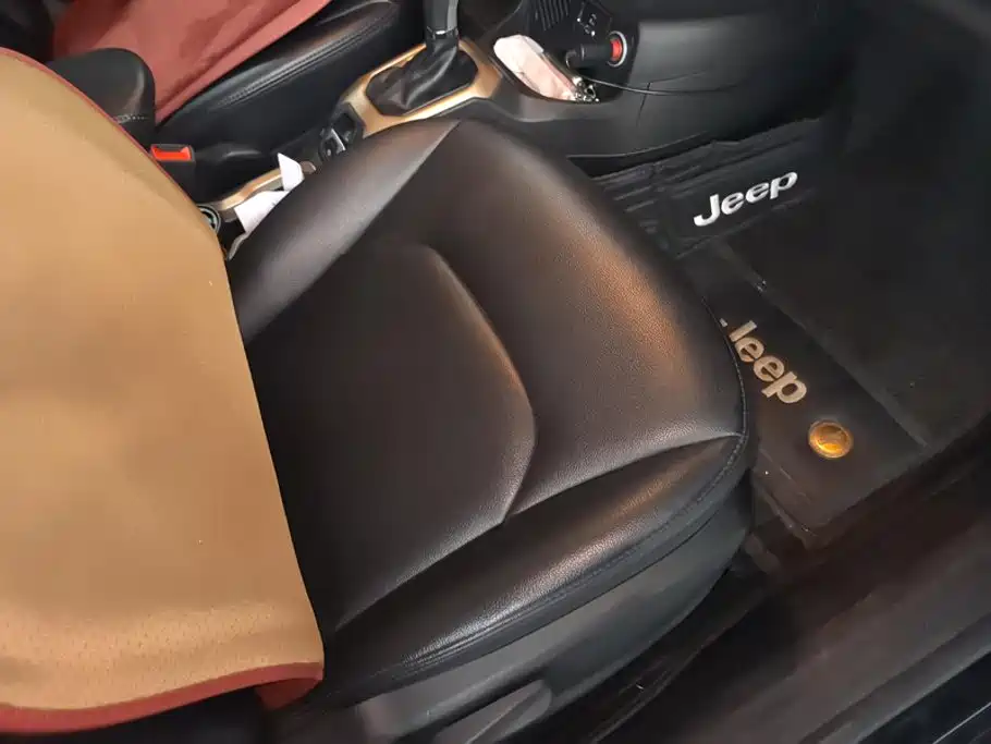 Jeep Renegade — миниатюра 8