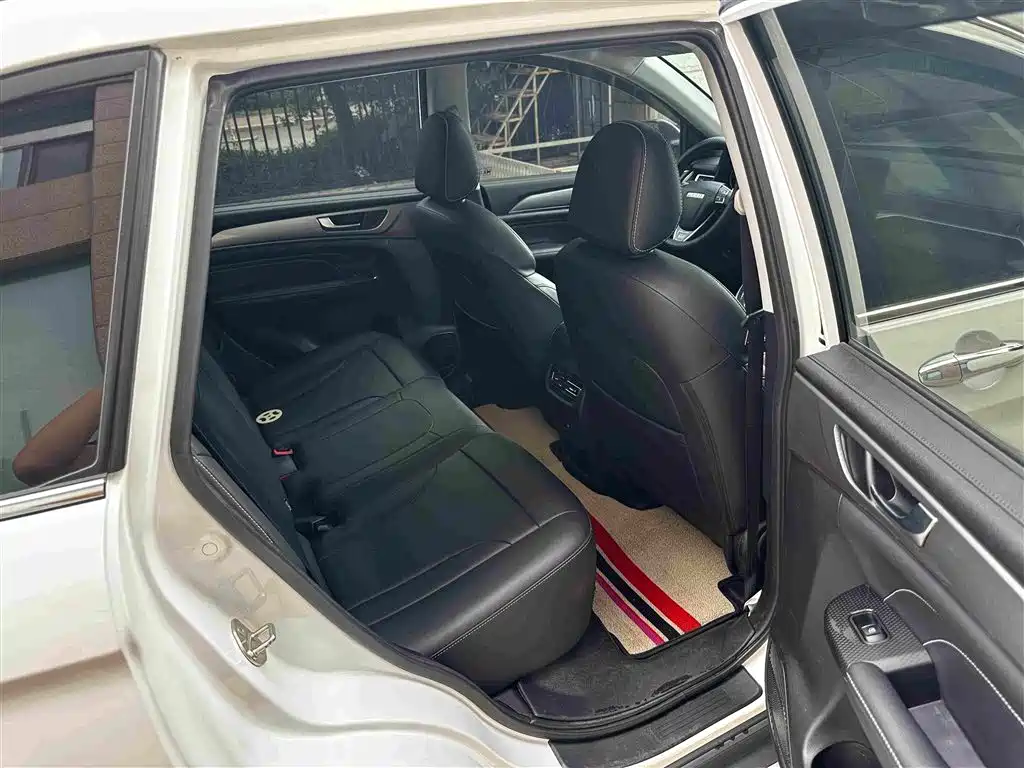 Haval M6 — миниатюра 15