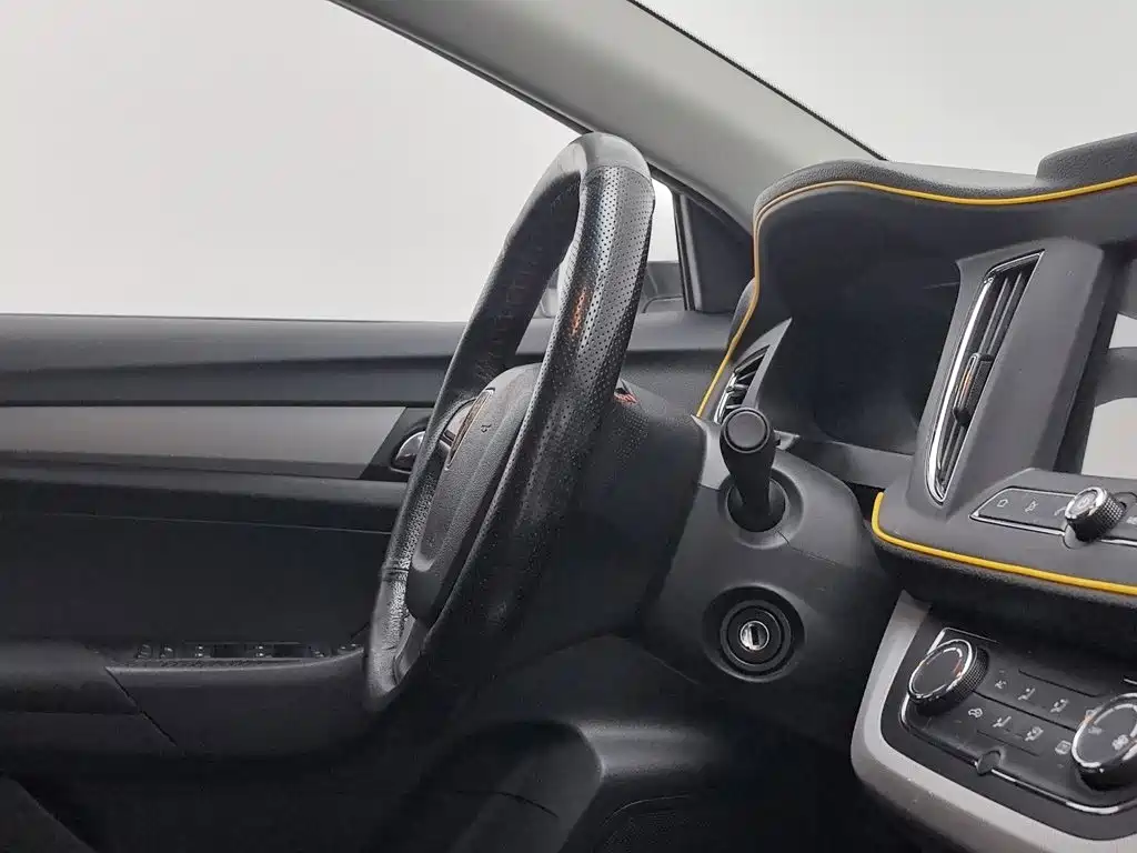Roewe 360 — миниатюра 22