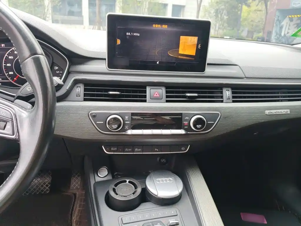 Audi A4L — миниатюра 6
